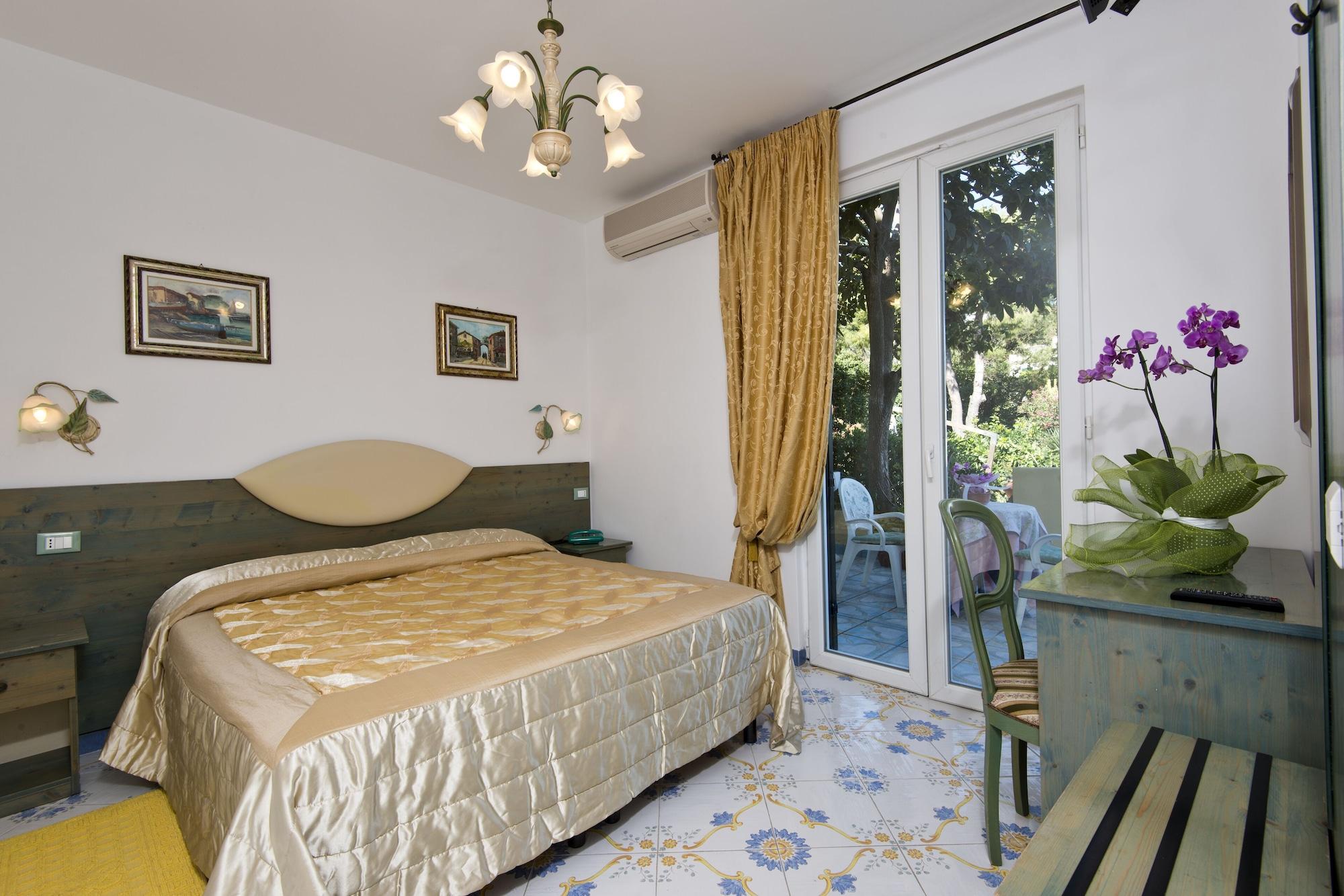 Hotel Giardino Delle Ninfe E La Fenice Ischia Buitenkant foto